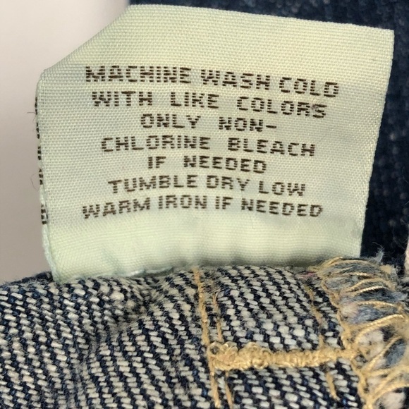 MAURICES Women’s Blue Jeans Sz 3/4 Distressed - Picture 6 of 8